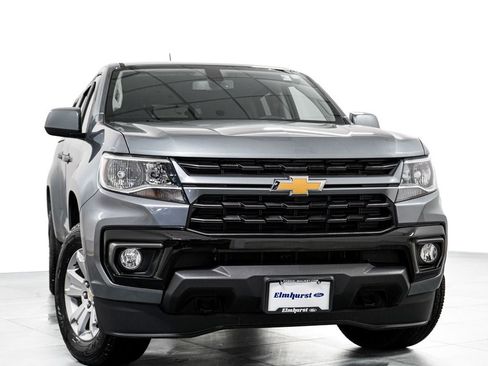 Used 2022 Chevrolet Colorado LT w/ LT Convenience Package AWD/4WD image 2