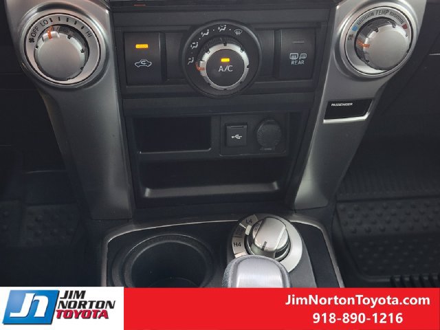 Used 2023 Toyota 4Runner SR5 AWD/4WD image 19