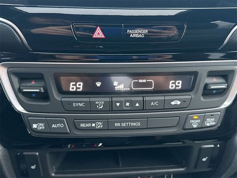 Used 2019 Honda Passport Touring image 17