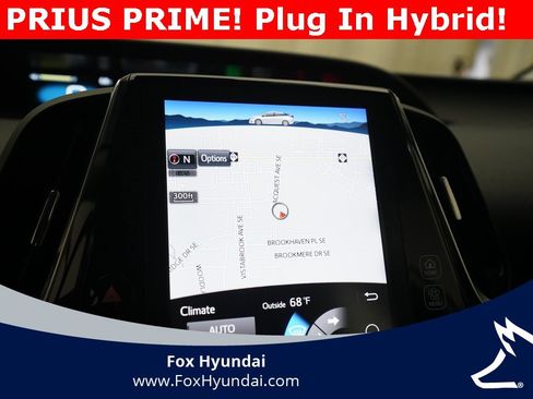 Used 2021 Toyota Prius Prime Limited w/ Carpet Mat Package (TMS) image 6