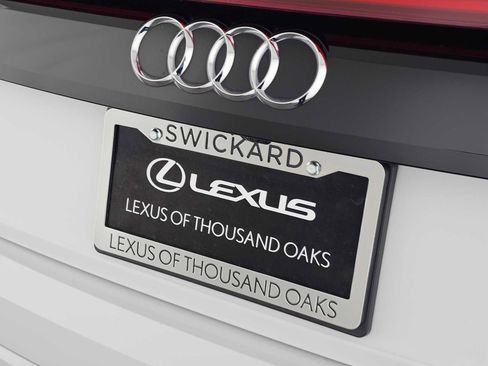 Used 2021 Audi SQ8 Premium Plus w/ SQ8 Black Optic Package image 13