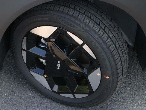 New 2027 Kia Seltos S AWD/4WD image 19