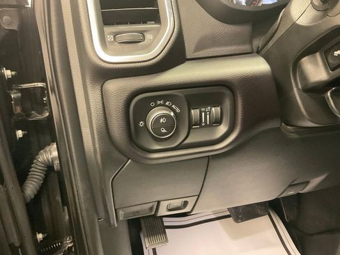 Used 2024 RAM 3500 Laramie image 16