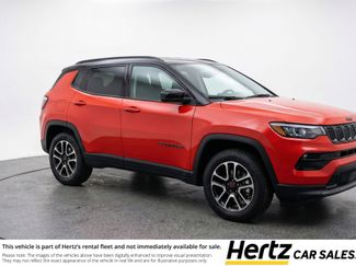 Used 2025 Jeep Compass Trailhawk video 1