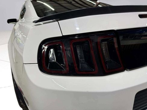 Used 2013 Ford Mustang Boss 302 w/ Boss 302 Accessory Pkg image 14