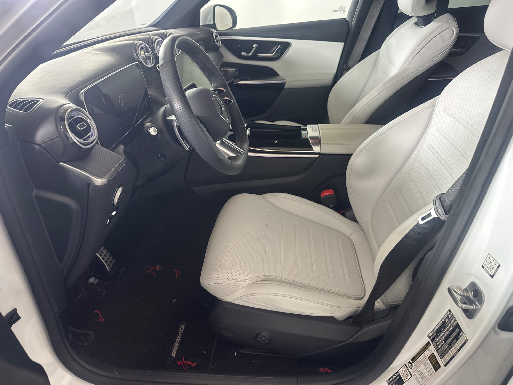 Certified 2026 Mercedes-Benz GLC 300 4MATIC image 3