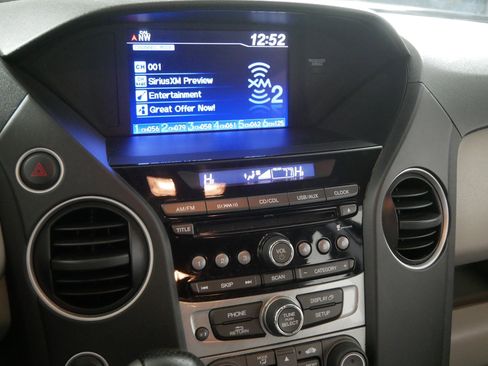 Used 2015 Honda Pilot EX-L image 22