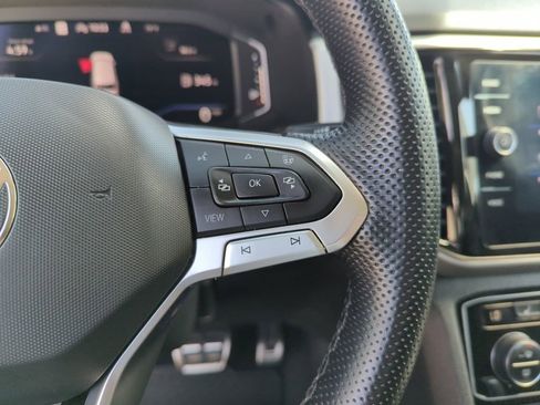 Used 2023 Volkswagen Atlas SEL Premium image 21