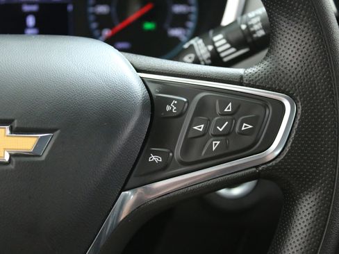 Used 2024 Chevrolet Equinox LS FWD image 14