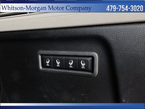 Used 2023 Jeep Wagoneer L Series II AWD/4WD image 42