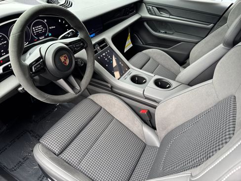 New 2026 Porsche Taycan GTS AWD/4WD image 4