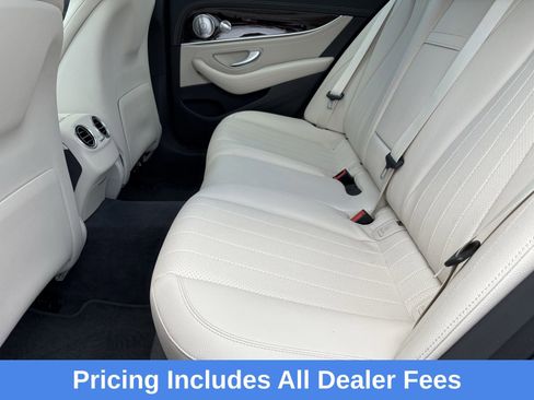 Used 2021 Mercedes-Benz E 350 4MATIC Sedan image 33