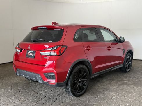 Used 2025 Mitsubishi Outlander Sport LE AWD/4WD image 9