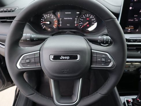 New 2026 Jeep Compass Latitude AWD/4WD image 3