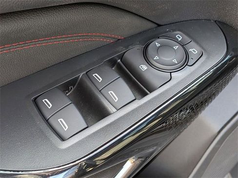 New 2026 Chevrolet Trax RS image 13