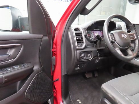 Used 2022 RAM 1500 Big Horn AWD/4WD image 42