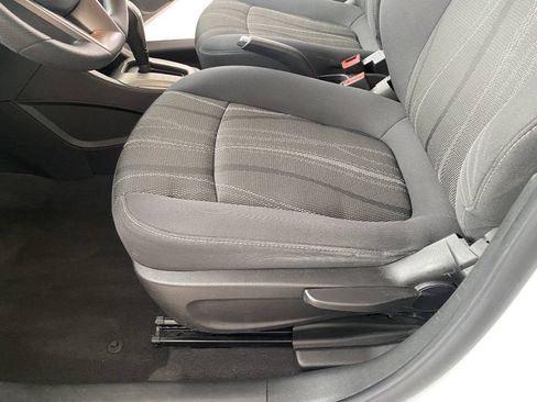 Used 2014 Chevrolet Sonic LT FWD image 24