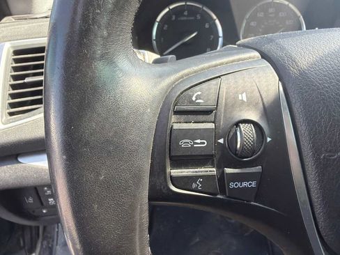 Used 2018 Acura TLX FWD image 17