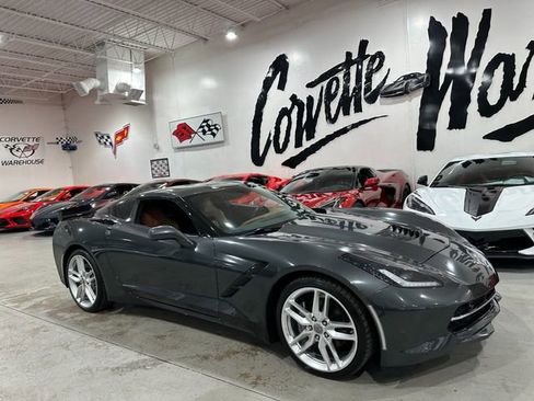 Used 2019 Chevrolet Corvette Stingray Coupe w/ 2LT Preferred Equipment Group RWD image 16