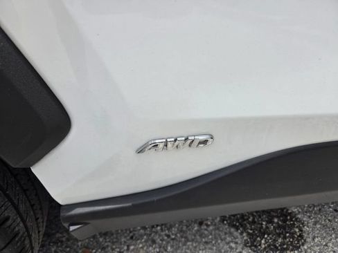 Used 2024 Toyota RAV4 LE AWD/4WD image 14