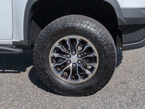 Used 2017 Chevrolet Colorado ZR2 AWD/4WD image 11