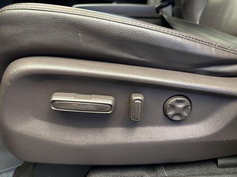 Used 2019 Honda Odyssey EX-L image 12