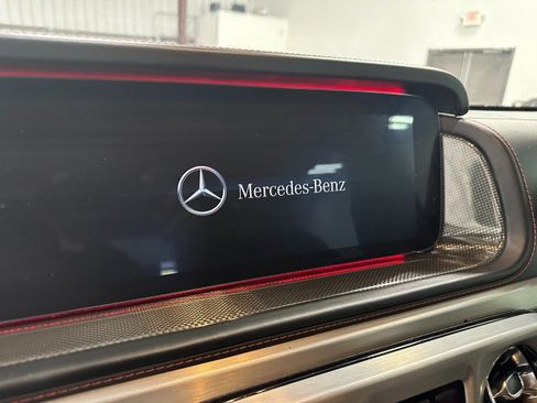 Used 2023 Mercedes-Benz G 550 image 32
