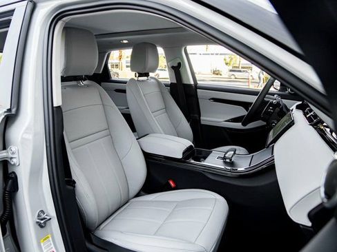 Used 2025 Land Rover Range Rover Evoque S image 26