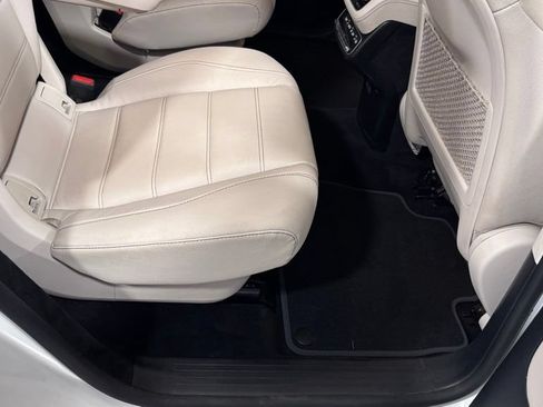 Certified 2023 Mercedes-Benz GLS 450 4MATIC image 24