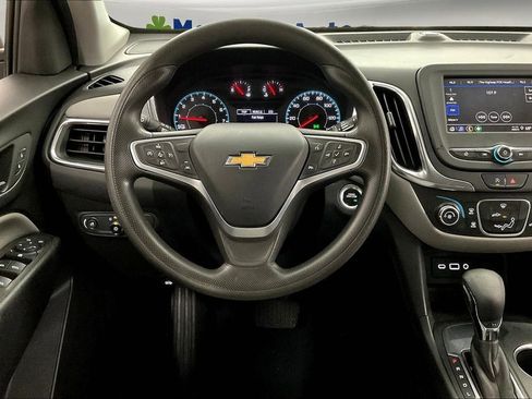 Used 2022 Chevrolet Equinox LS image 6