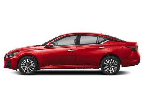 Certified 2024 Nissan Altima 2.5 SV FWD image 3