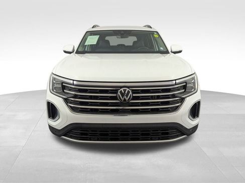 Used 2024 Volkswagen Atlas SE image 17