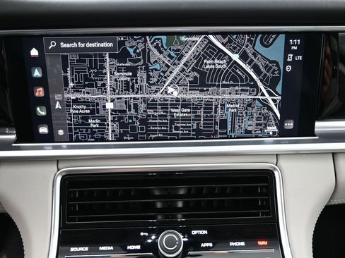 Certified 2023 Porsche Panamera Platinum Edition RWD image 20