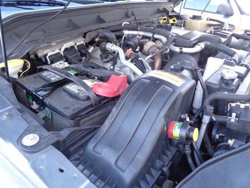 Used 2013 Ford F250 XLT w/ Chrome Pkg image 78