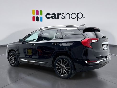 Used 2023 GMC Terrain Denali w/ Black Diamond Edition image 3