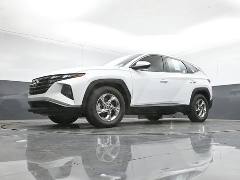 Used 2024 Hyundai Tucson SE image 43