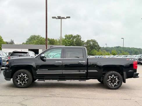 Used 2018 Chevrolet Silverado 1500 LTZ Z71 AWD/4WD image 33