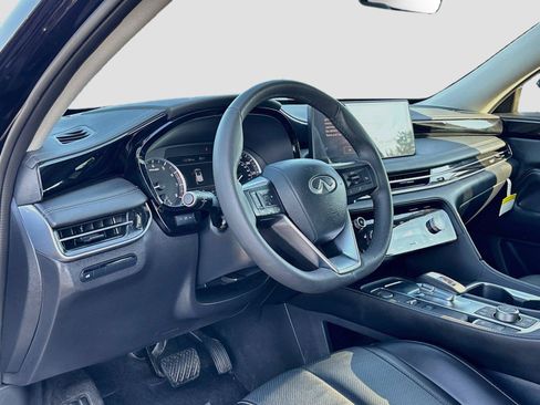Used 2025 INFINITI QX60 Pure AWD/4WD image 9