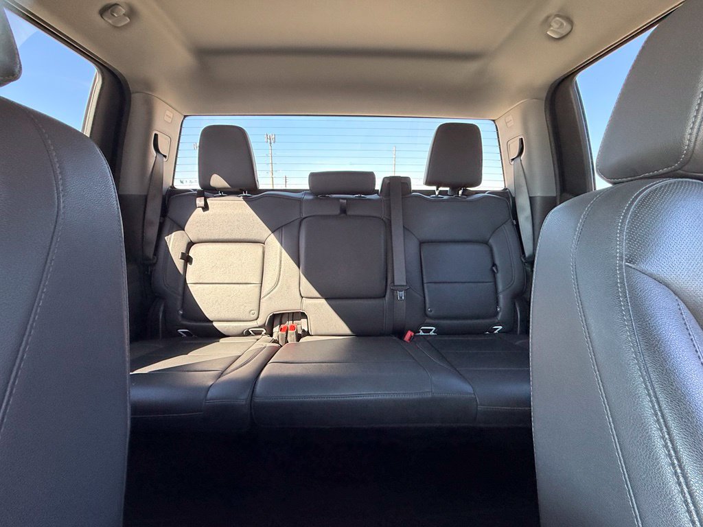 Used 2025 GMC Sierra 1500 SLT RWD image 17