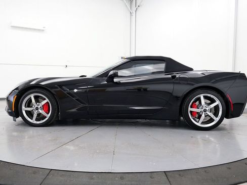 Used 2014 Chevrolet Corvette Stingray Convertible w/ 3LT Preferred Equipment Group RWD image 4