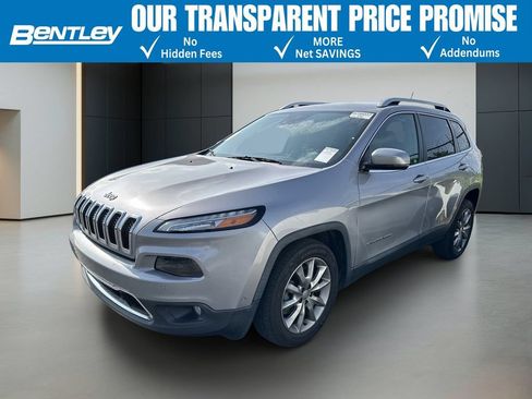 Used 2018 Jeep Cherokee Limited w/ Technology Group FWD image 1
