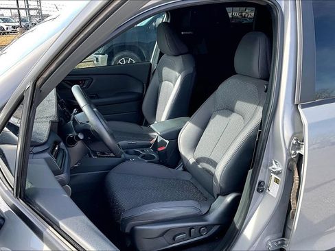 Used 2025 Subaru Forester Premium AWD/4WD image 33