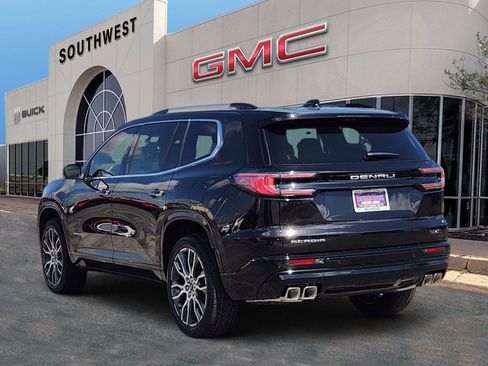 New 2026 GMC Acadia Denali Ultimate w/ LPO, Floor Liner Package image 4