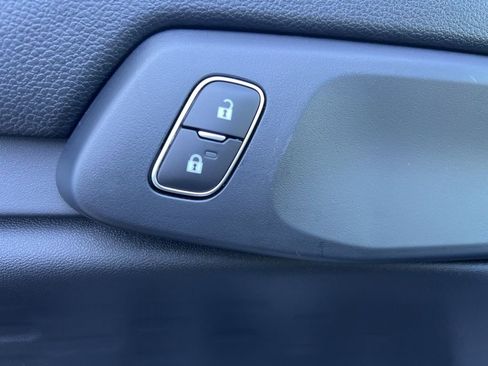 New 2025 Ford Ranger XLT w/ Convenience Package image 14