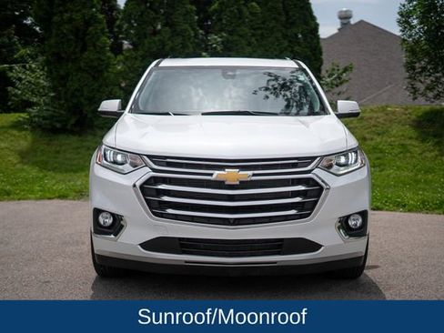Used 2021 Chevrolet Traverse High Country FWD image 2
