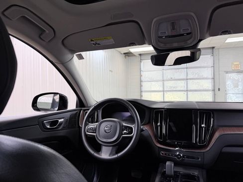Used 2024 Volvo XC60 T8 Plus AWD/4WD image 26