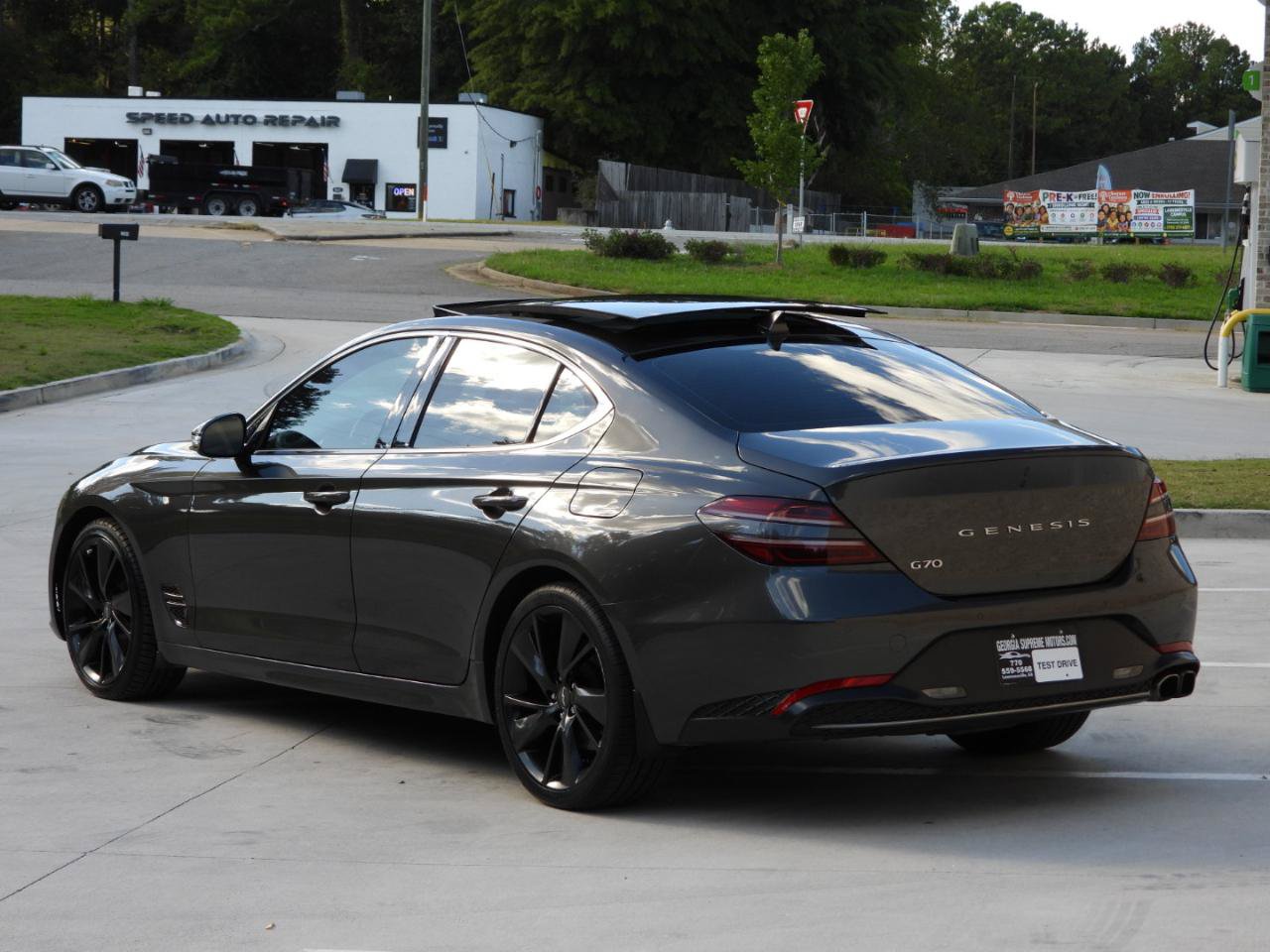 Used 2023 Genesis G70 2.0T w/ Sport Prestige Package RWD image 37