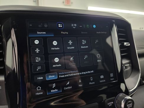 Used 2024 RAM 1500 Laramie image 38