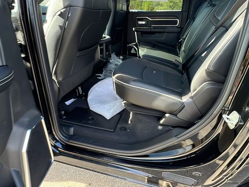 New 2026 RAM 2500 Limited image 20