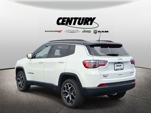 Used 2025 Jeep Compass Limited AWD/4WD image 6